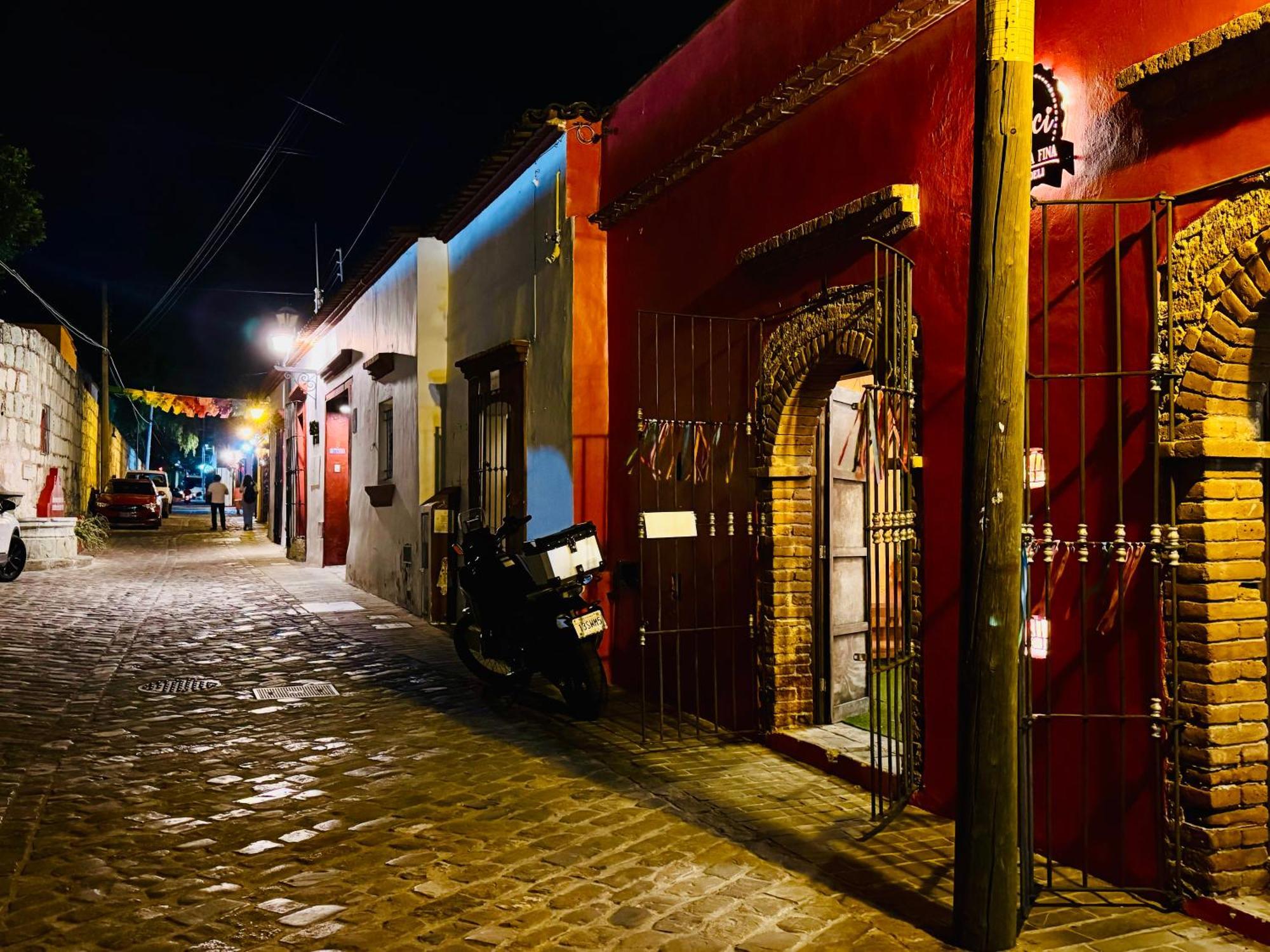 Casa Los Arquitos De Xochimilco Oaxaca Bagian luar foto